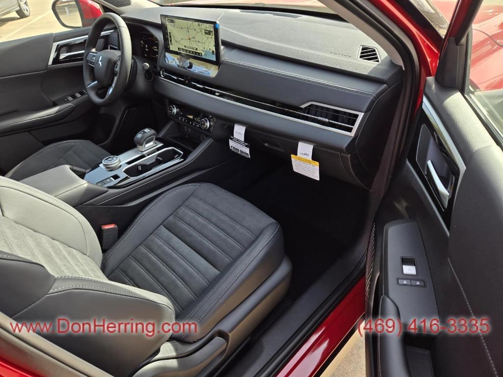new 2025 Mitsubishi Outlander car, priced at $36,080