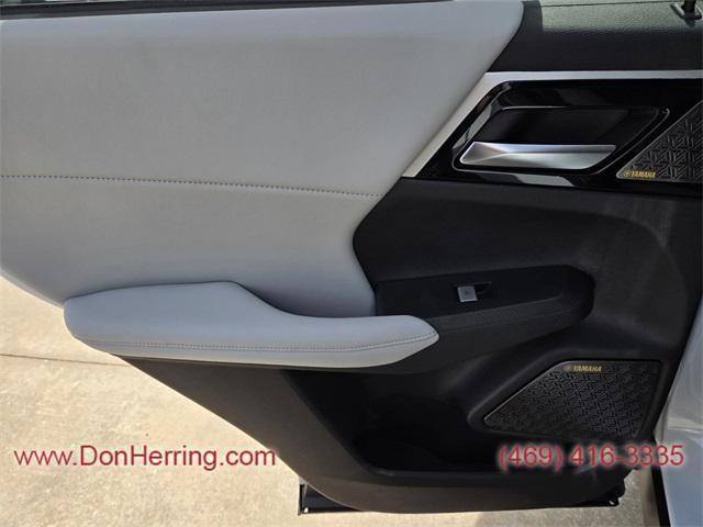 new 2025 Mitsubishi Outlander car, priced at $37,080