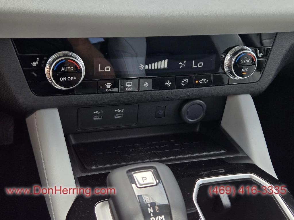 new 2025 Mitsubishi Outlander car, priced at $36,080