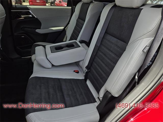 new 2025 Mitsubishi Outlander car, priced at $33,880
