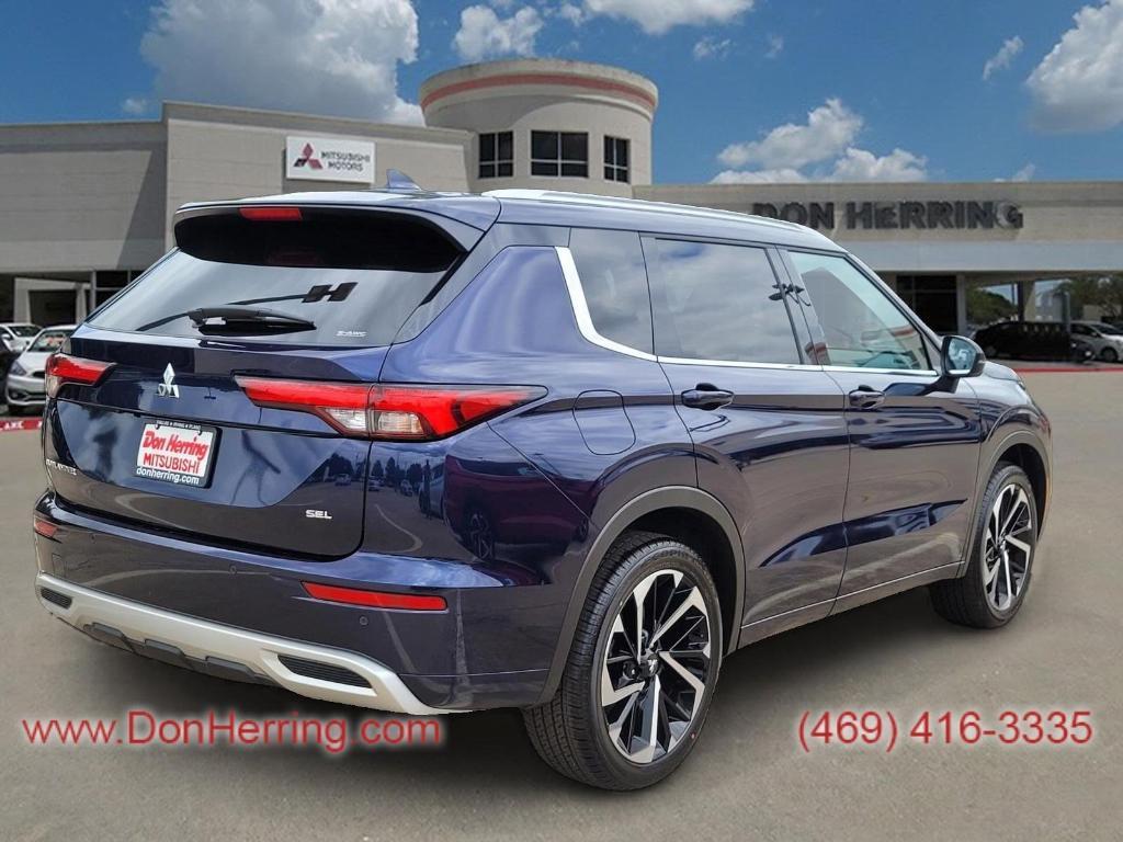 new 2024 Mitsubishi Outlander car, priced at $38,105