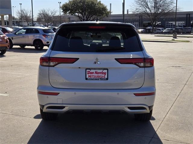 used 2022 Mitsubishi Outlander car, priced at $24,999