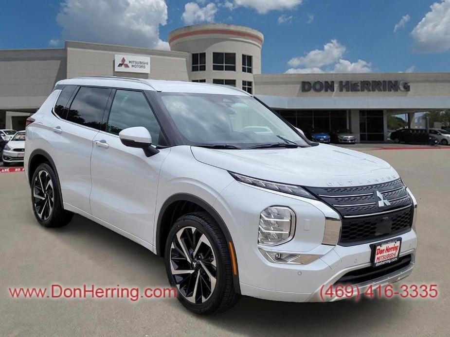 new 2024 Mitsubishi Outlander car, priced at $33,500