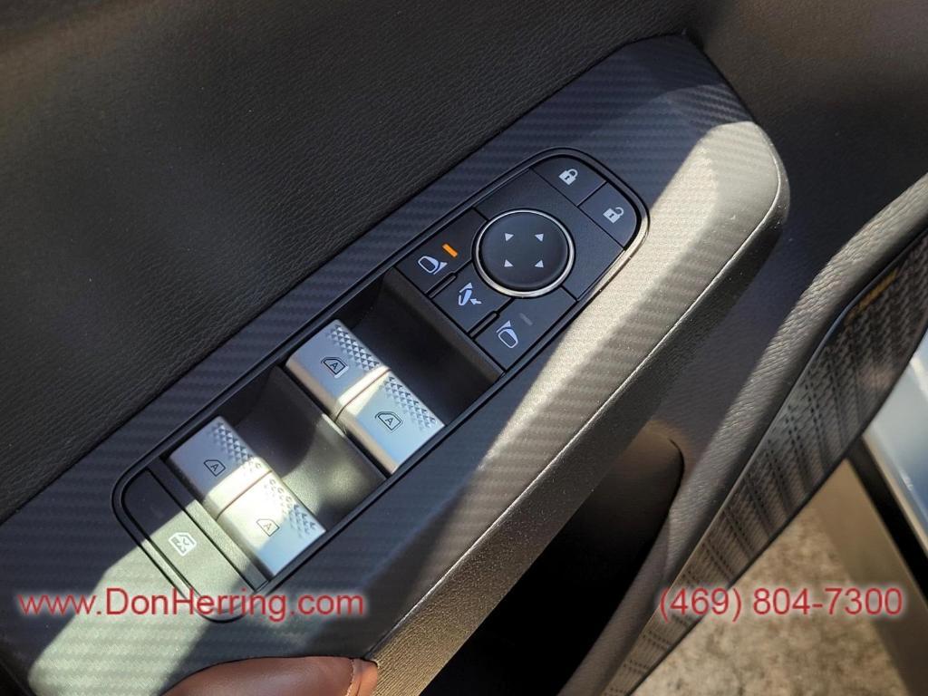 new 2025 Mitsubishi Outlander car, priced at $42,130