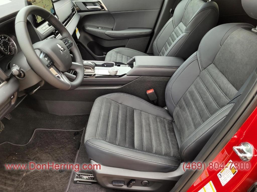 new 2025 Mitsubishi Outlander car, priced at $32,880