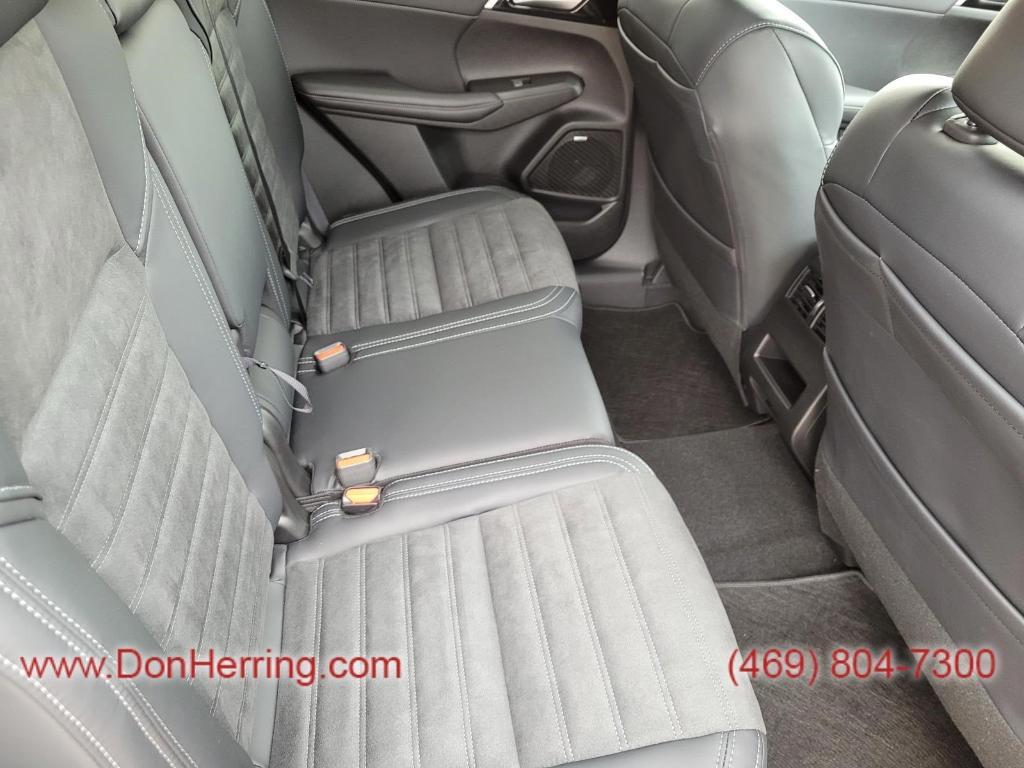 new 2025 Mitsubishi Outlander car, priced at $32,880