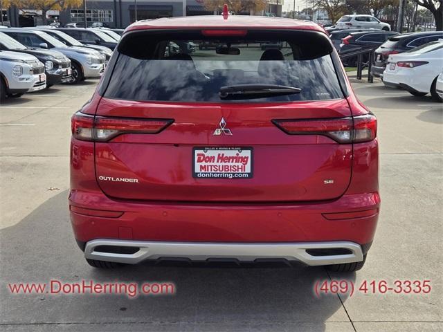 new 2024 Mitsubishi Outlander car, priced at $32,980