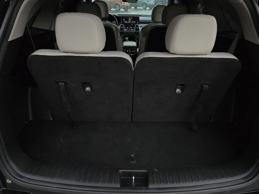 used 2022 Kia Sorento car, priced at $25,998