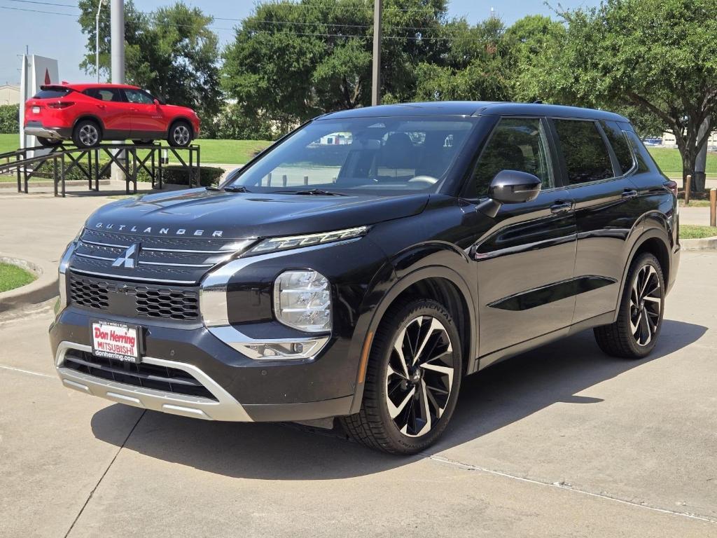 used 2022 Mitsubishi Outlander car, priced at $19,559