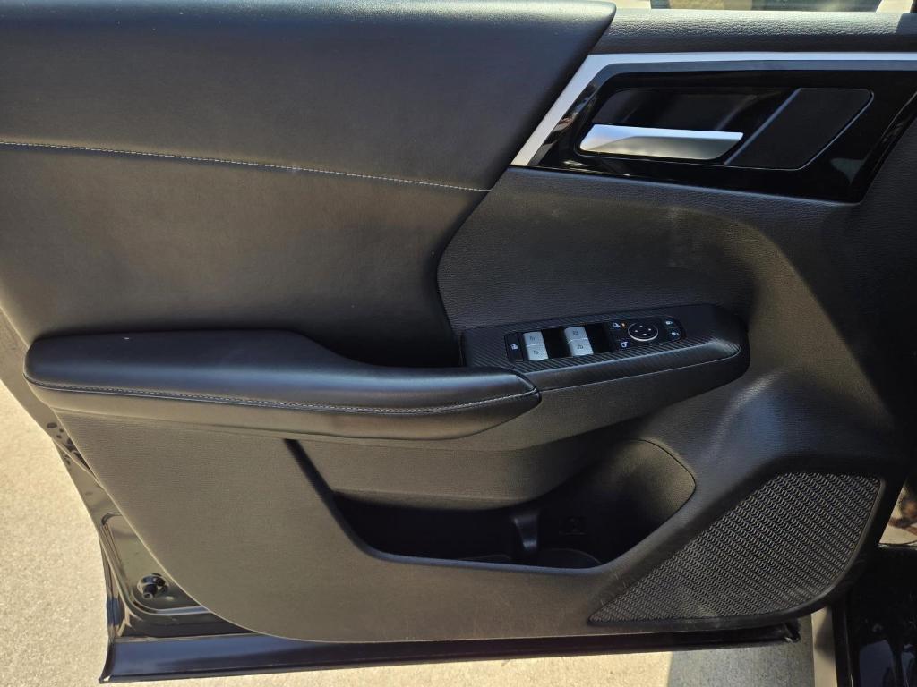 used 2022 Mitsubishi Outlander car, priced at $19,559