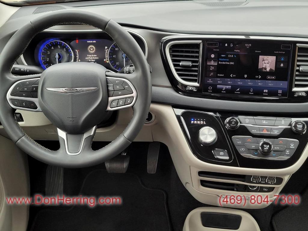 used 2022 Chrysler Pacifica car, priced at $19,995