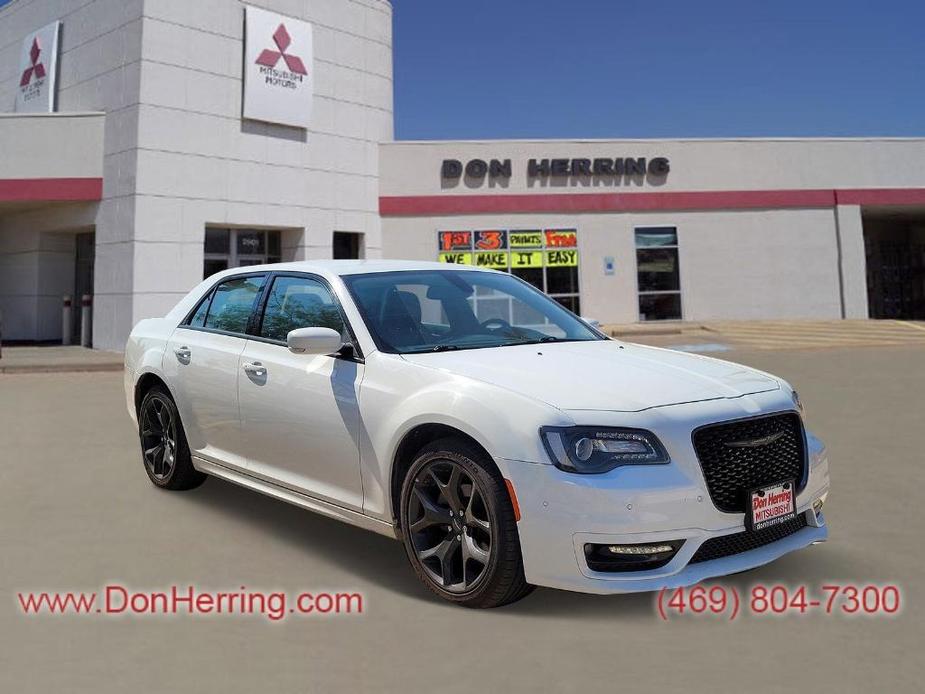 used 2022 Chrysler 300 car, priced at $21,690