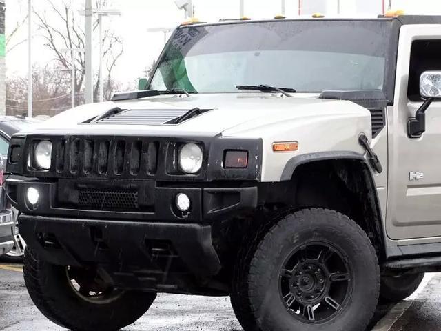 used 2003 Hummer H2 car, priced at $12,998