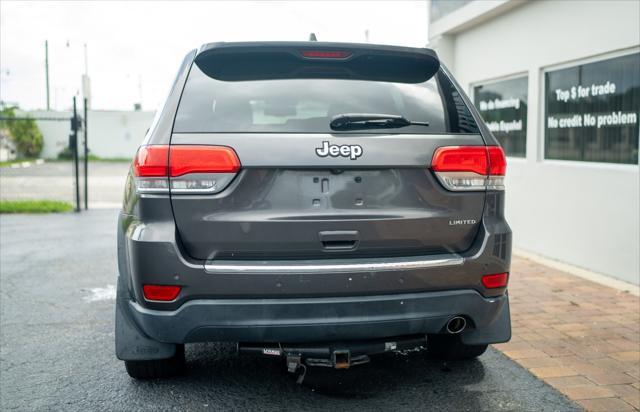 used 2015 Jeep Grand Cherokee car, priced at $14,900