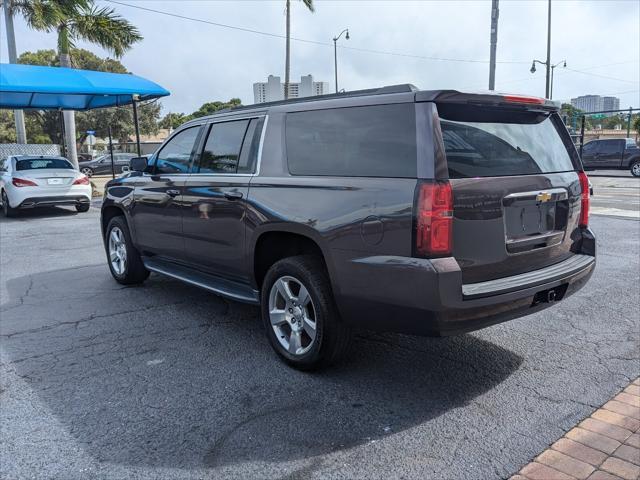 used 2015 Chevrolet Suburban car, priced at $12,900