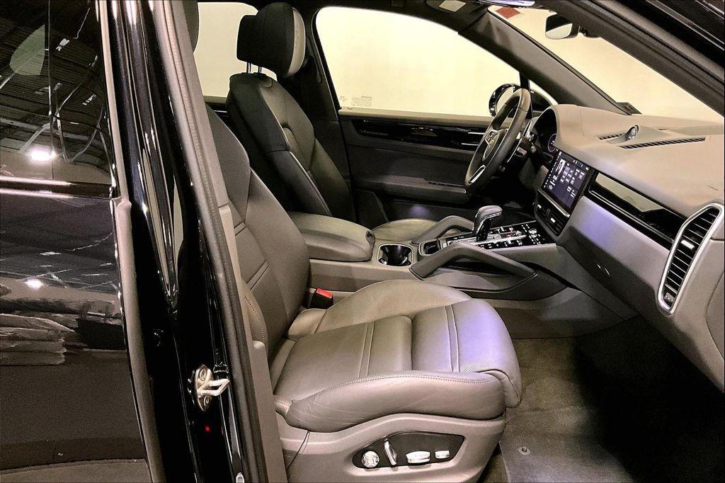 used 2021 Porsche Cayenne car, priced at $51,900