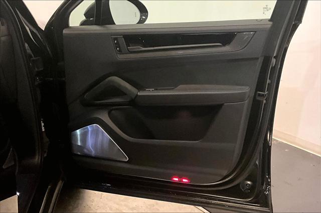 used 2025 Porsche Cayenne car, priced at $199,200