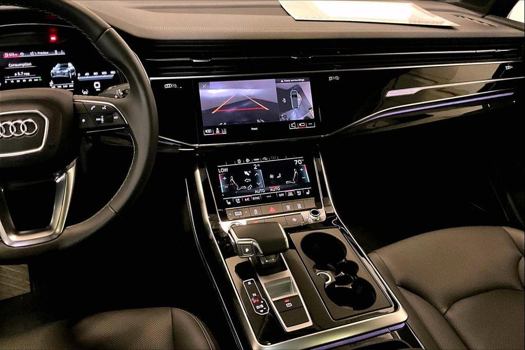 used 2025 Audi Q7 car, priced at $58,117