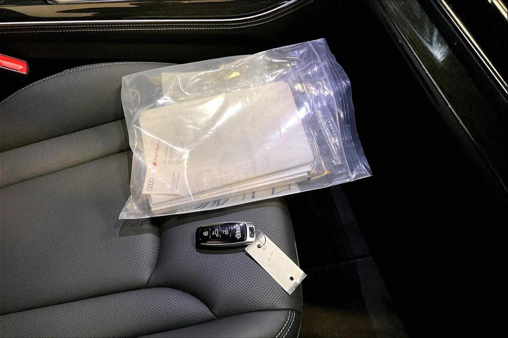 used 2025 Audi Q7 car, priced at $58,117