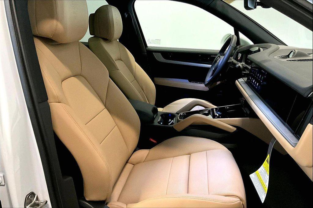 new 2026 Porsche Cayenne car, priced at $122,080