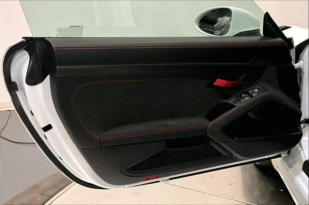 used 2025 Porsche 718 Spyder car, priced at $195,000