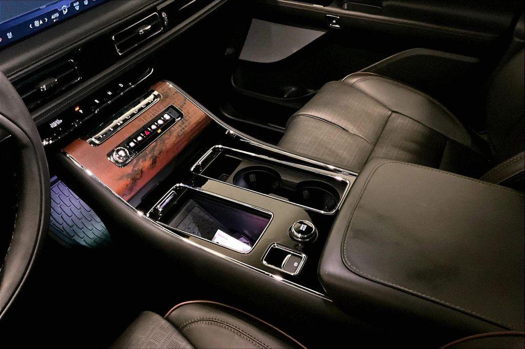 used 2025 Lincoln Aviator car, priced at $69,210