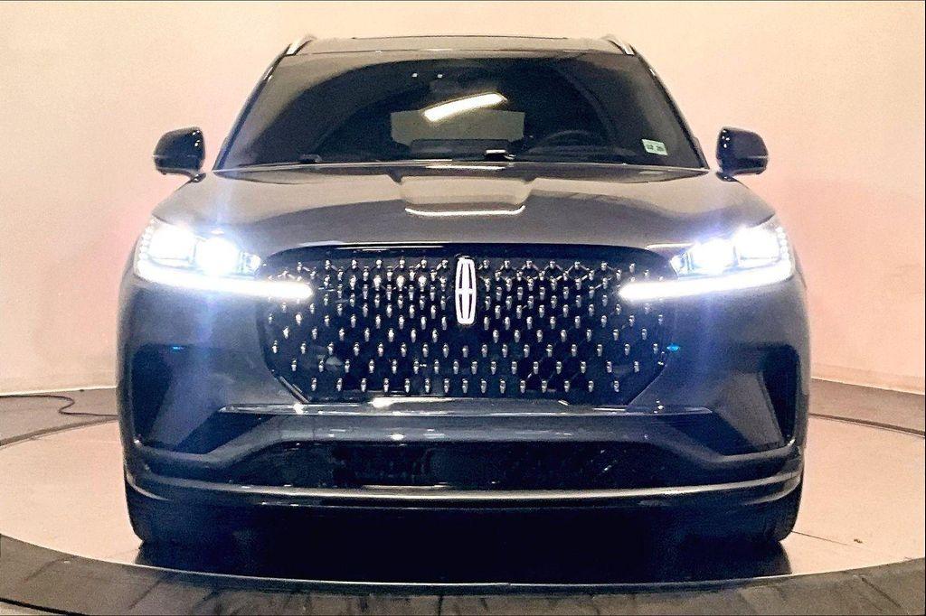 used 2025 Lincoln Aviator car, priced at $69,210