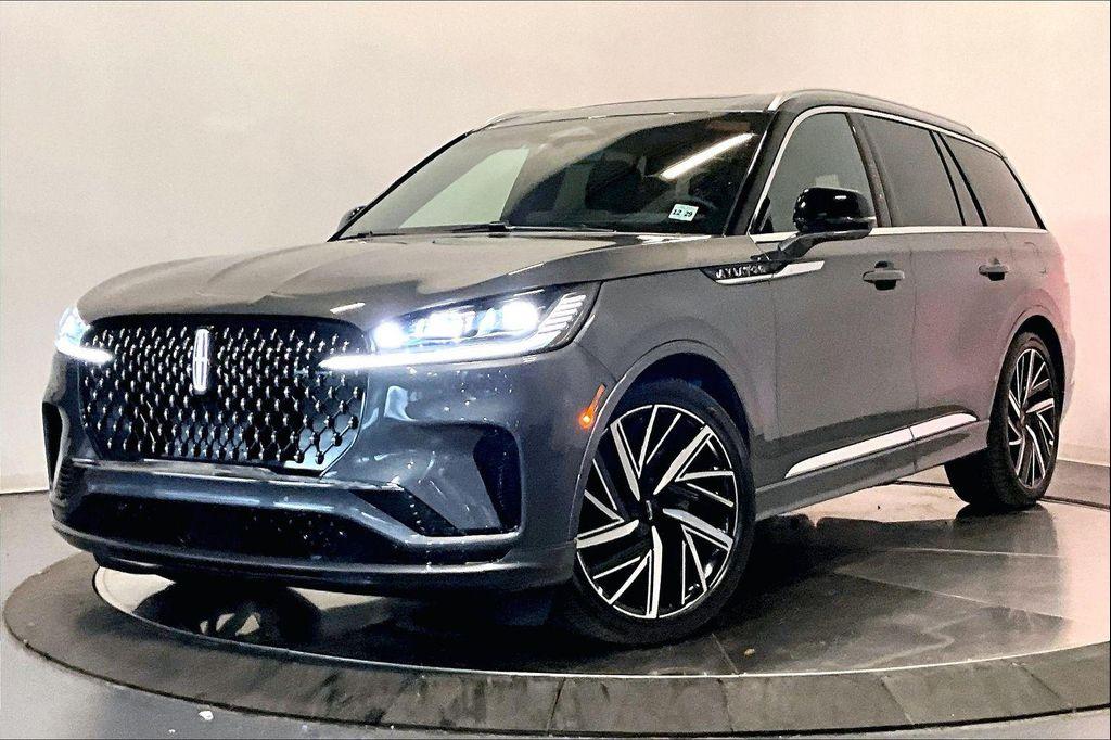 used 2025 Lincoln Aviator car, priced at $69,210