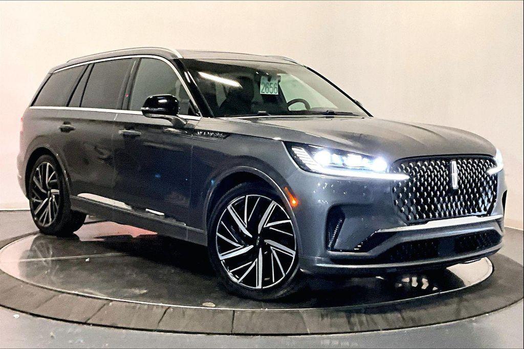 used 2025 Lincoln Aviator car, priced at $69,210