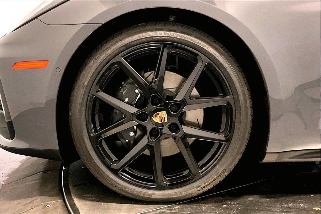 new 2026 Porsche Panamera car, priced at $141,450