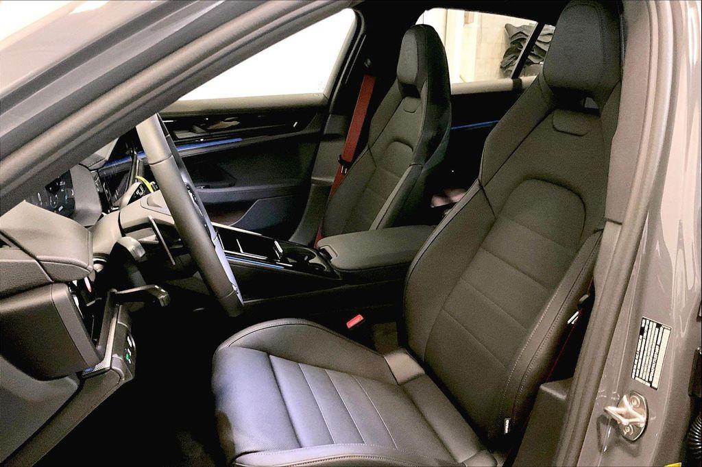 new 2026 Porsche Panamera car, priced at $141,450