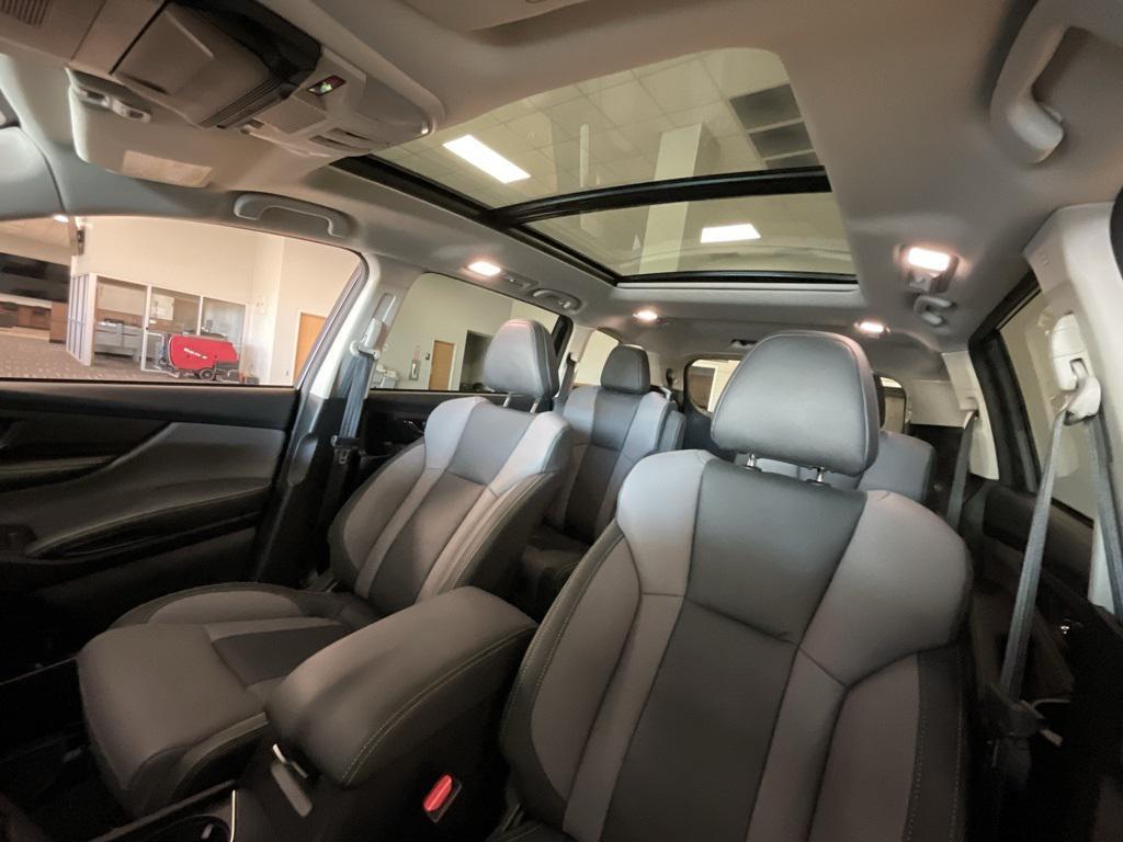 used 2025 Subaru Ascent car, priced at $38,500