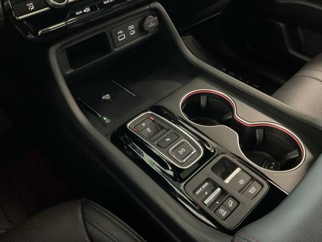used 2025 Honda Pilot car, priced at $51,499