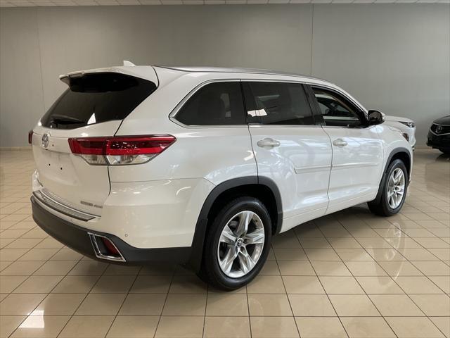 used 2018 Toyota Highlander car, priced at $28,000