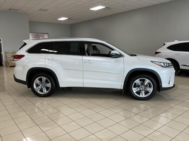 used 2018 Toyota Highlander car, priced at $28,000