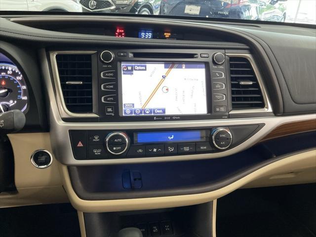 used 2018 Toyota Highlander car, priced at $28,000