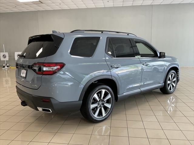 used 2024 Honda Pilot car, priced at $49,300