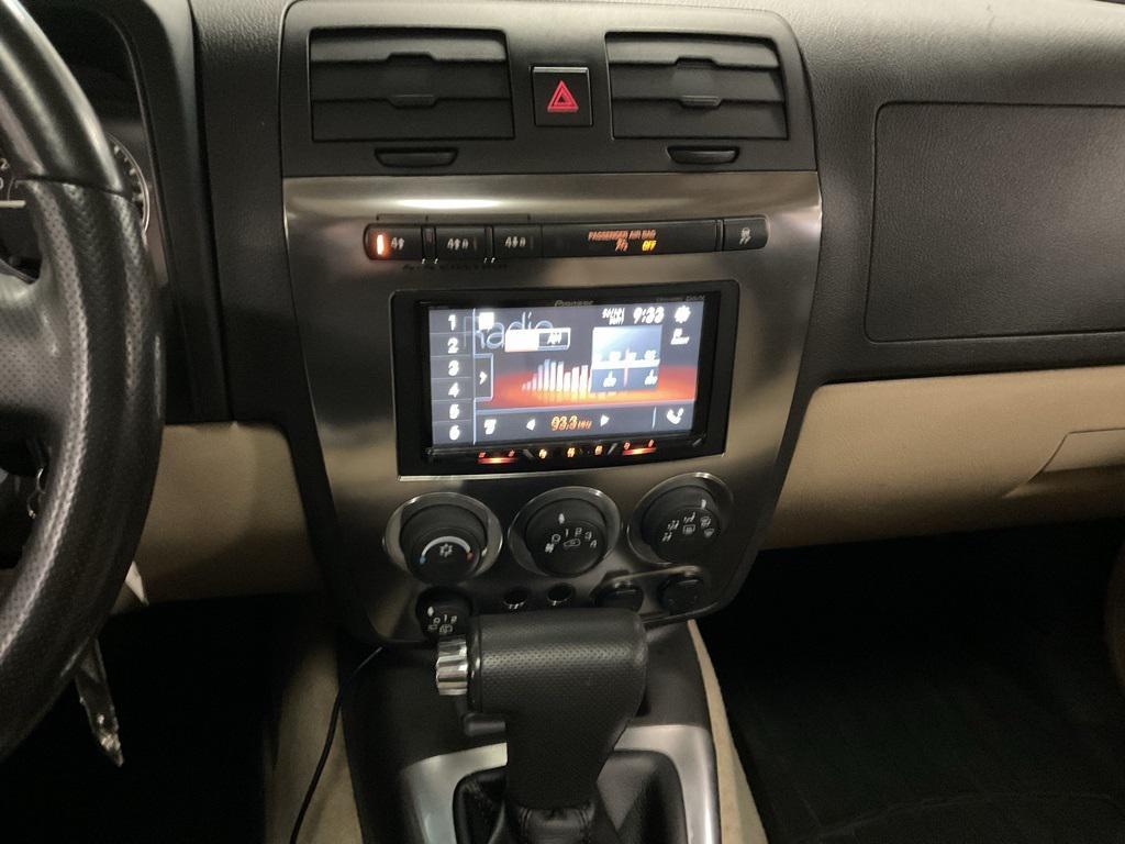 used 2006 Hummer H3 car, priced at $11,000