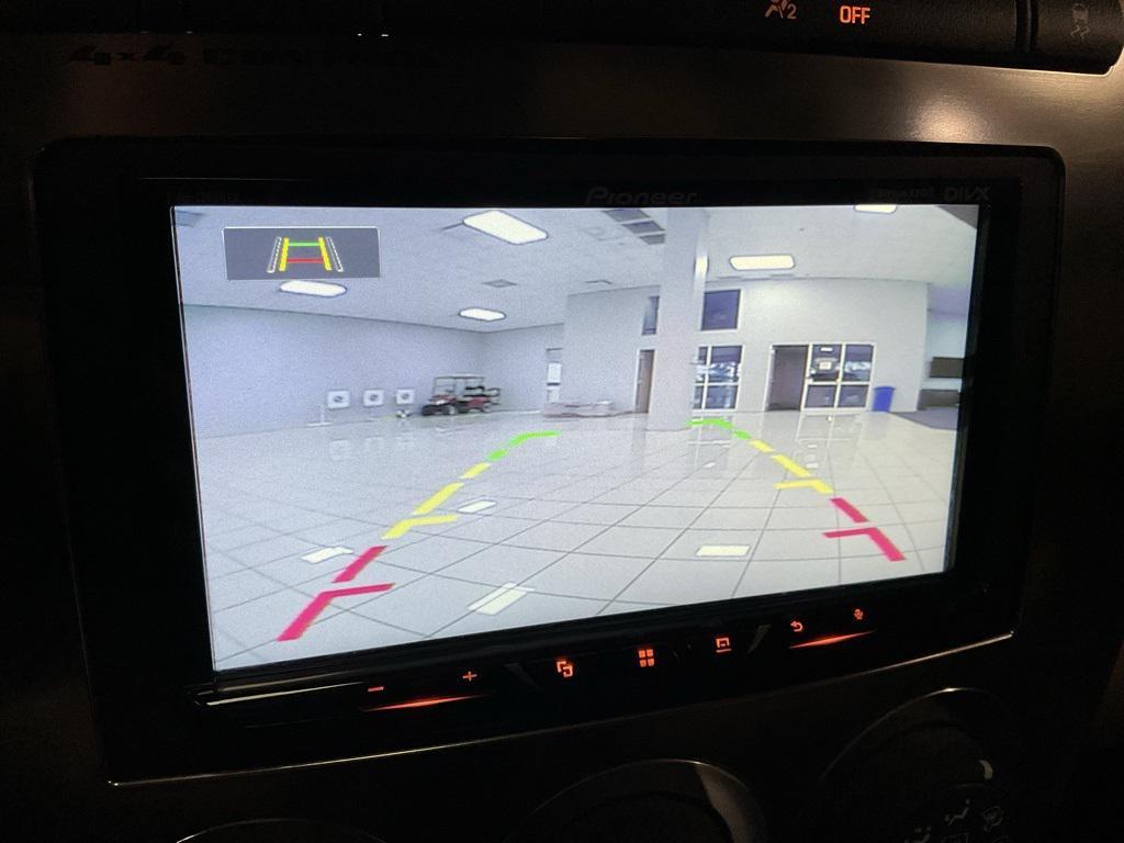 used 2006 Hummer H3 car, priced at $11,000