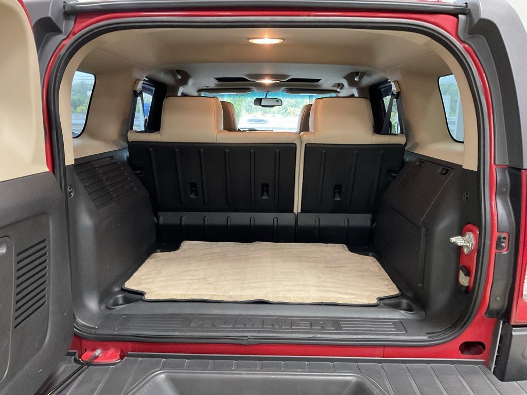 used 2006 Hummer H3 car, priced at $11,000