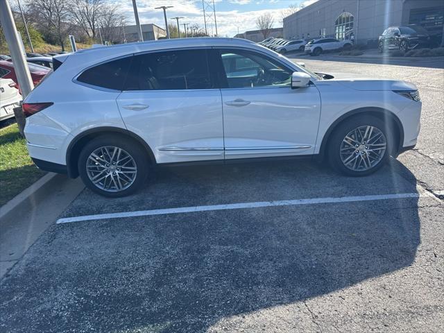 used 2022 Acura MDX car, priced at $47,500