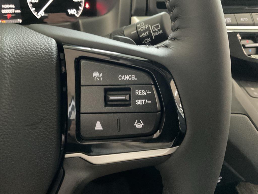 used 2025 Honda Odyssey car, priced at $40,200