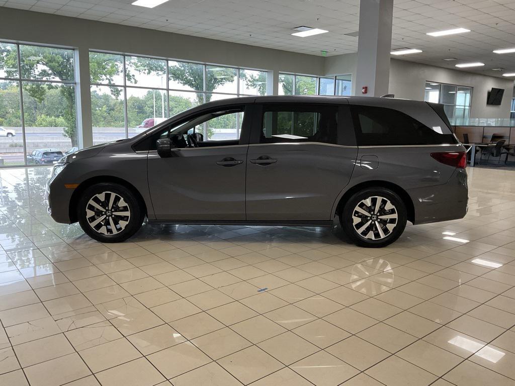 used 2025 Honda Odyssey car, priced at $40,200