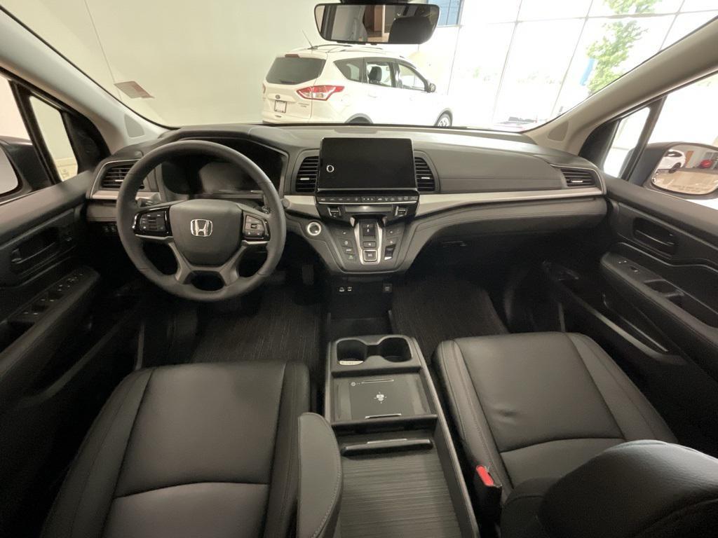 used 2025 Honda Odyssey car, priced at $40,200
