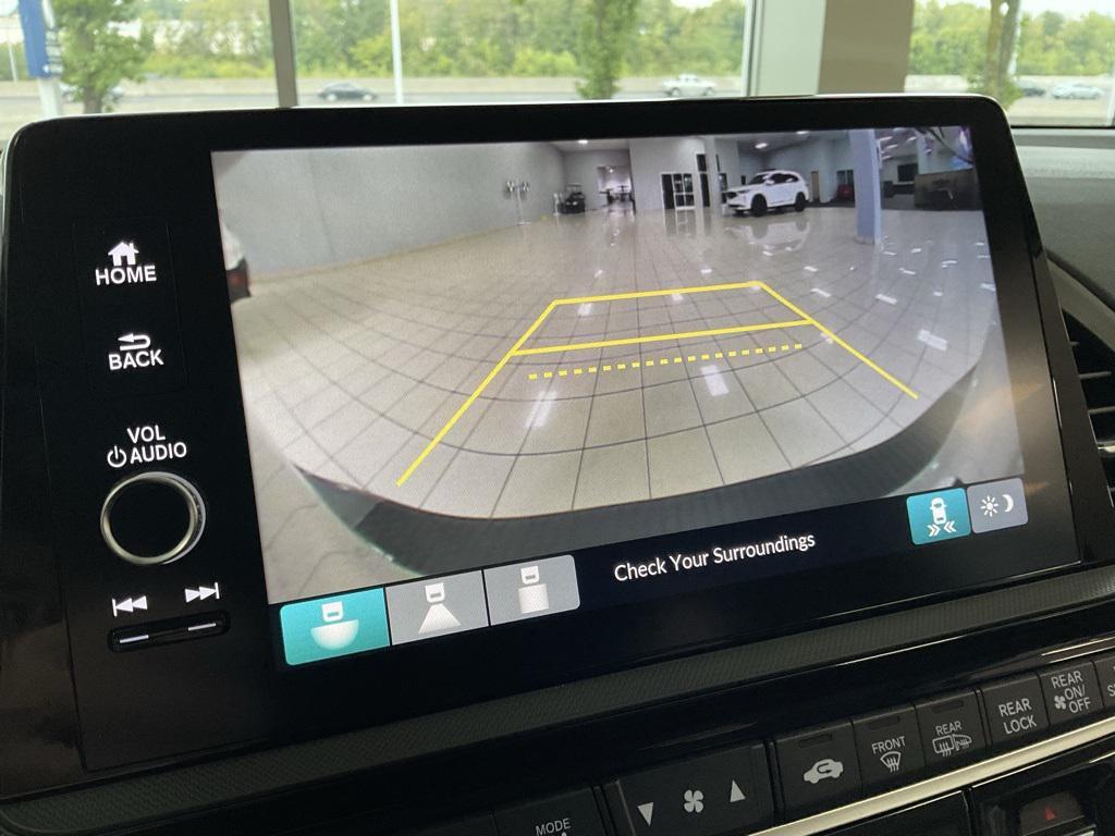 used 2025 Honda Odyssey car, priced at $40,200