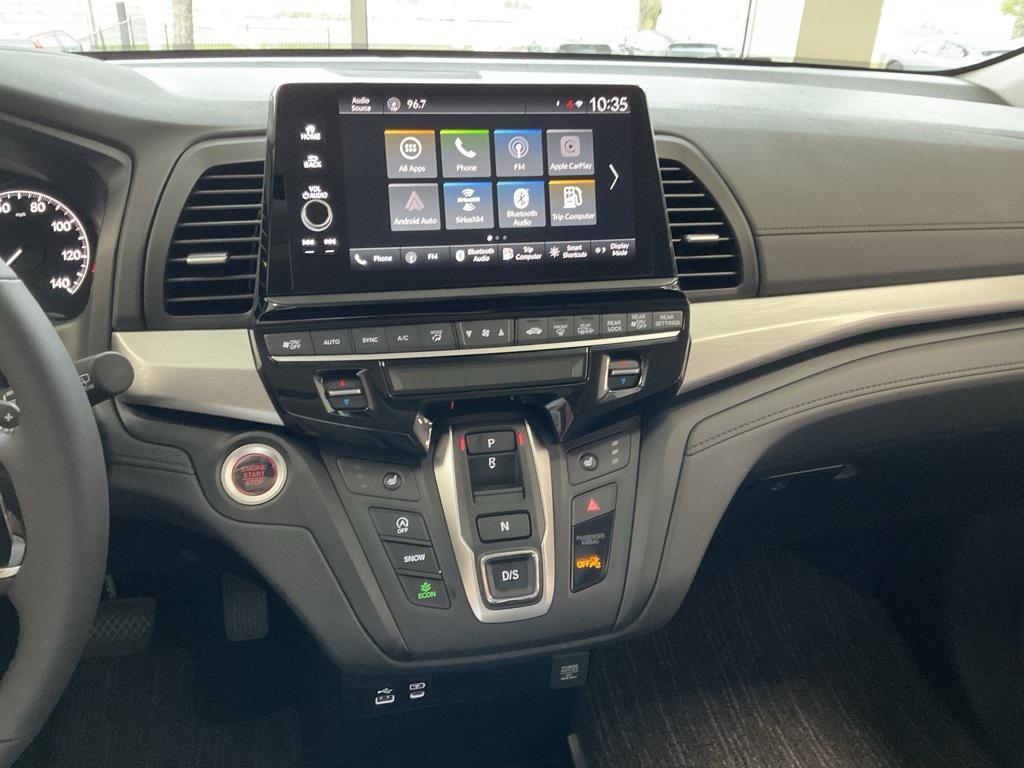 used 2025 Honda Odyssey car, priced at $40,200