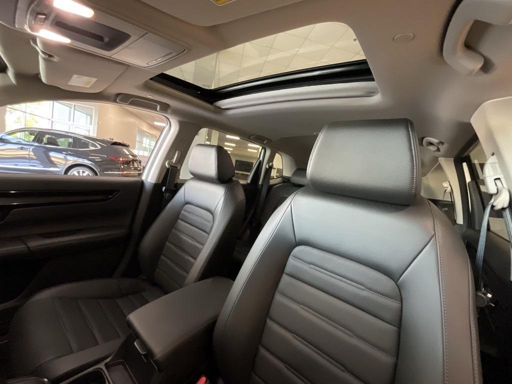 used 2025 Honda CR-V car, priced at $34,800