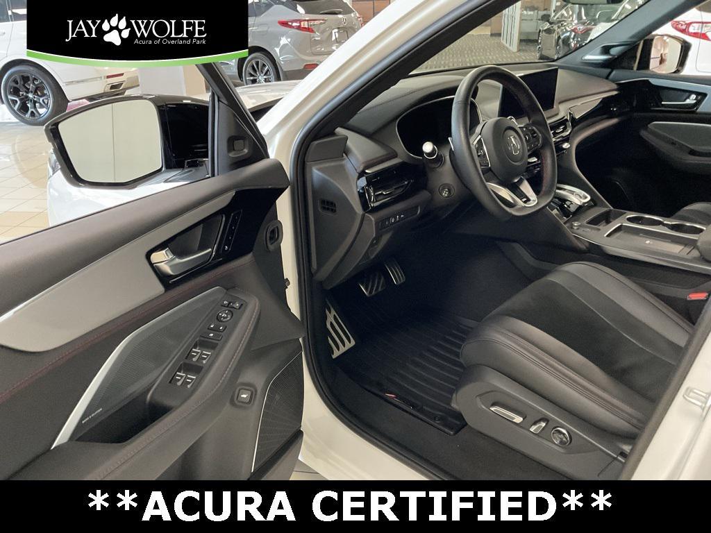 used 2025 Acura MDX car, priced at $56,900