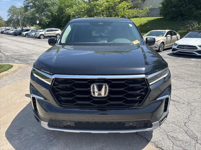 used 2023 Honda Pilot car, priced at $46,000