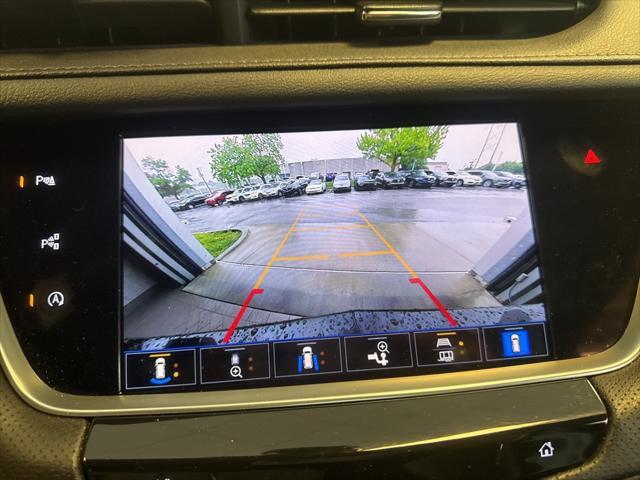 used 2022 Cadillac XT5 car, priced at $34,000